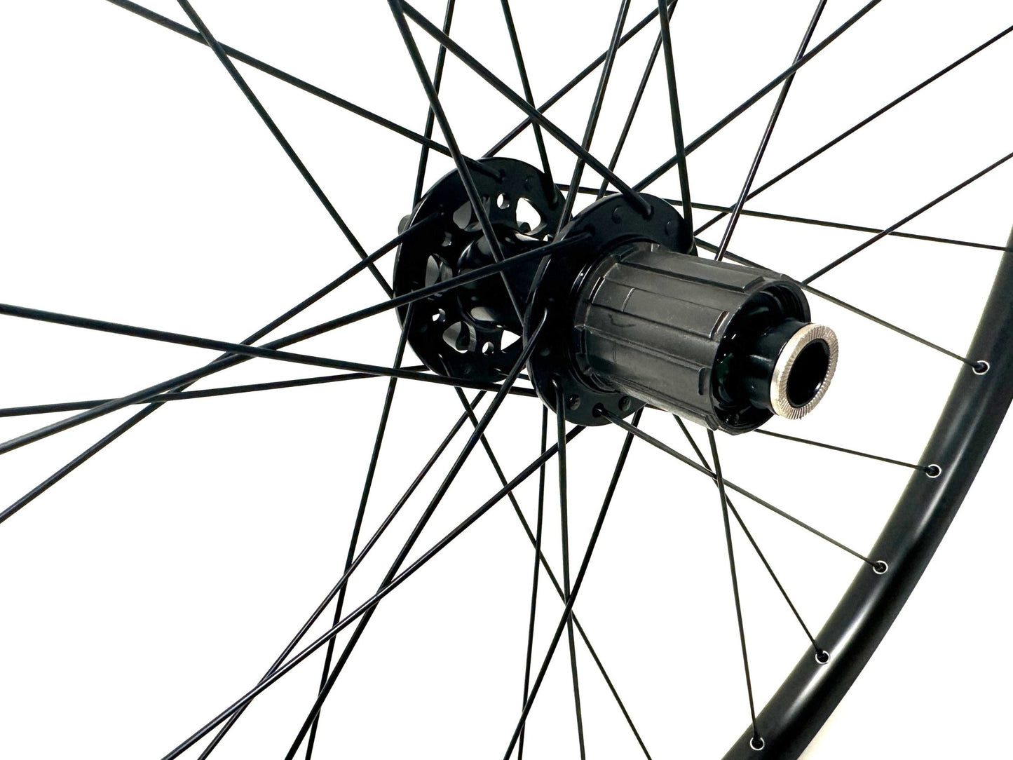 29er 700c Disc Wheelset U28 15x100 Thru Axle Front 12x142 Thru Axle Rear New - Random Bike Parts