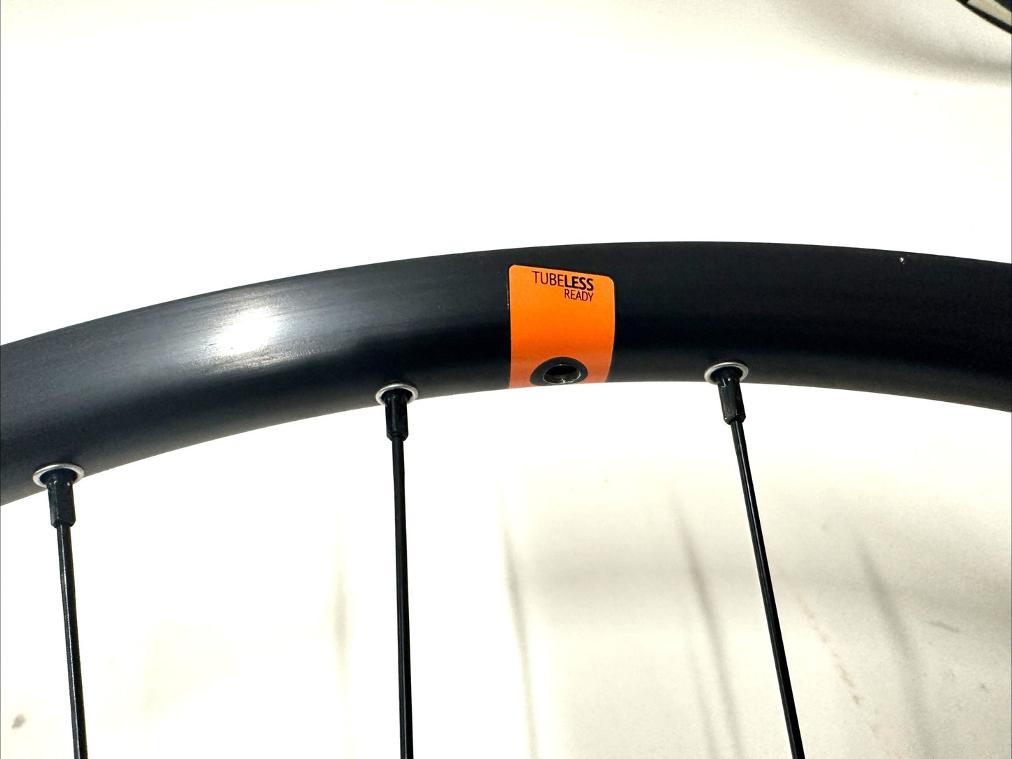 29er 700c Disc Wheelset U28 15x100 Thru Axle Front 12x142 Thru Axle Rear New - Random Bike Parts