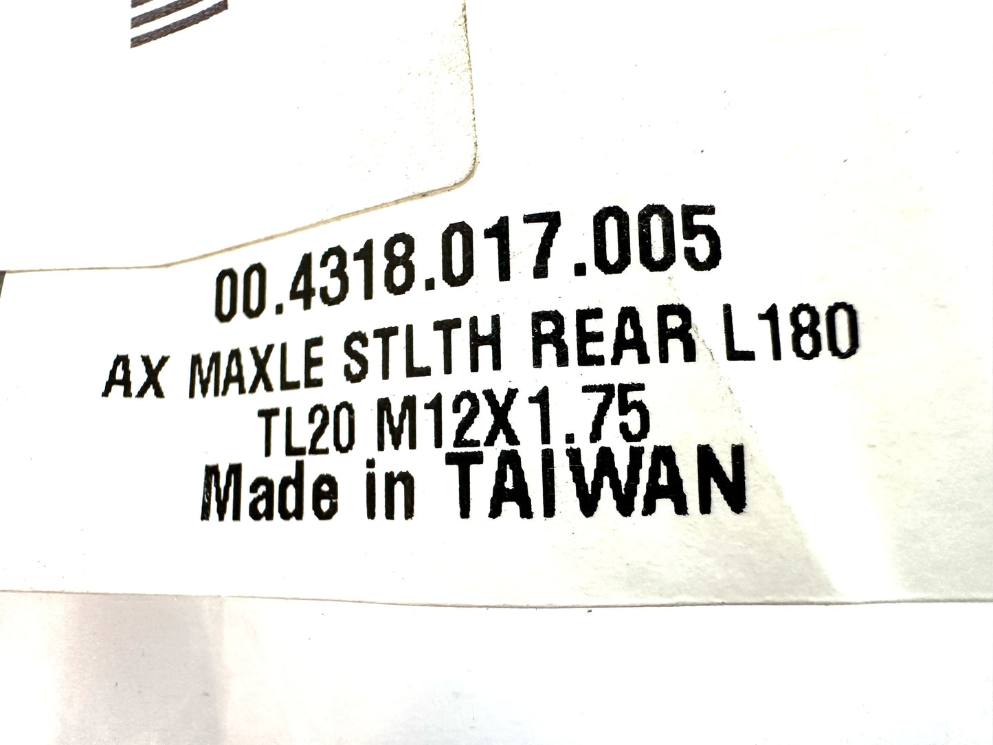 Maxle SRAM Rock Shox thru-axle Rear Stealth 12x148mm length 180mm M12x1.75 20mm