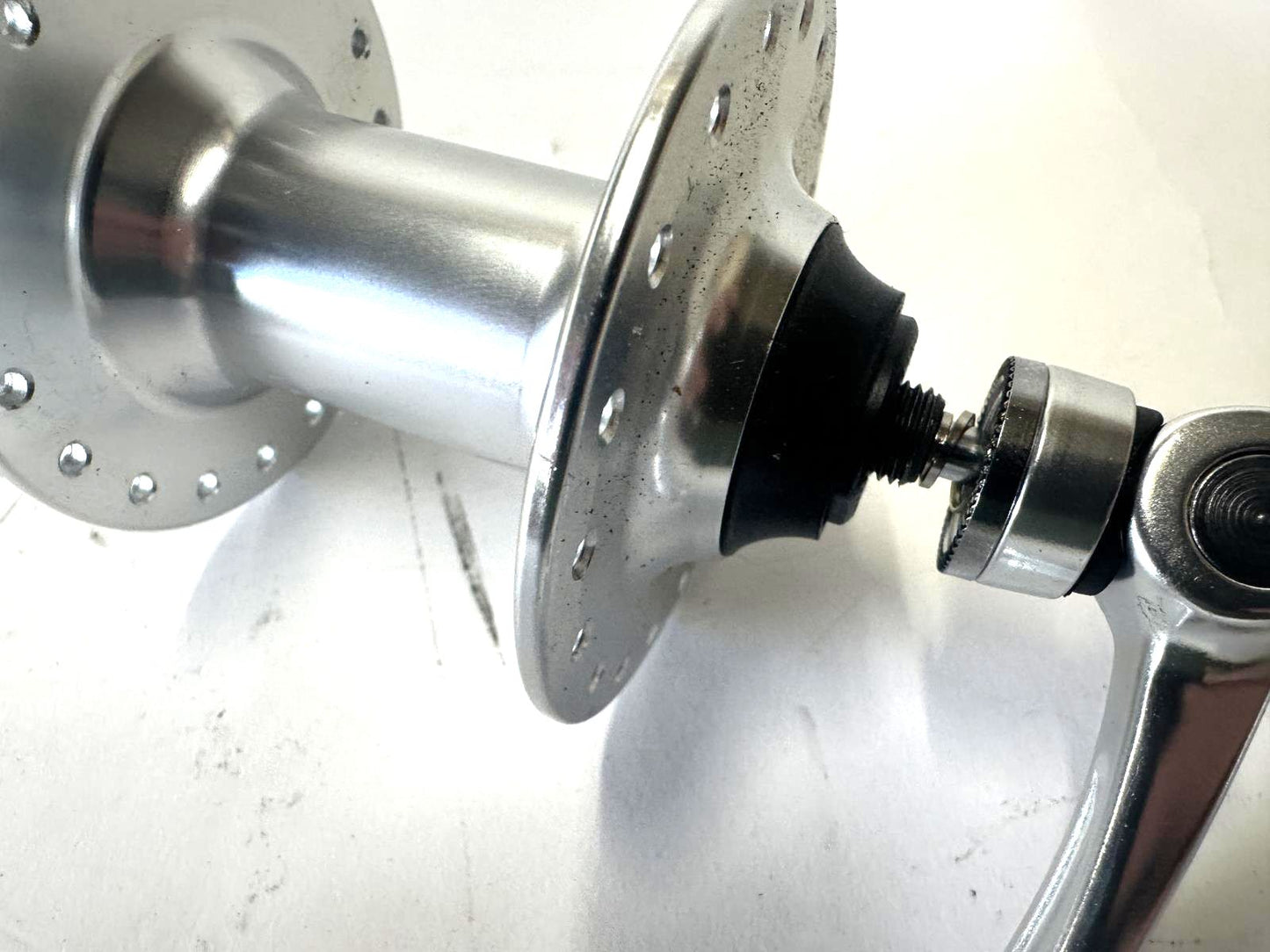 Formula DC-20 Alloy Front 6 Bolt Disc 100mm 36 Hole QR Quick Release Bearing