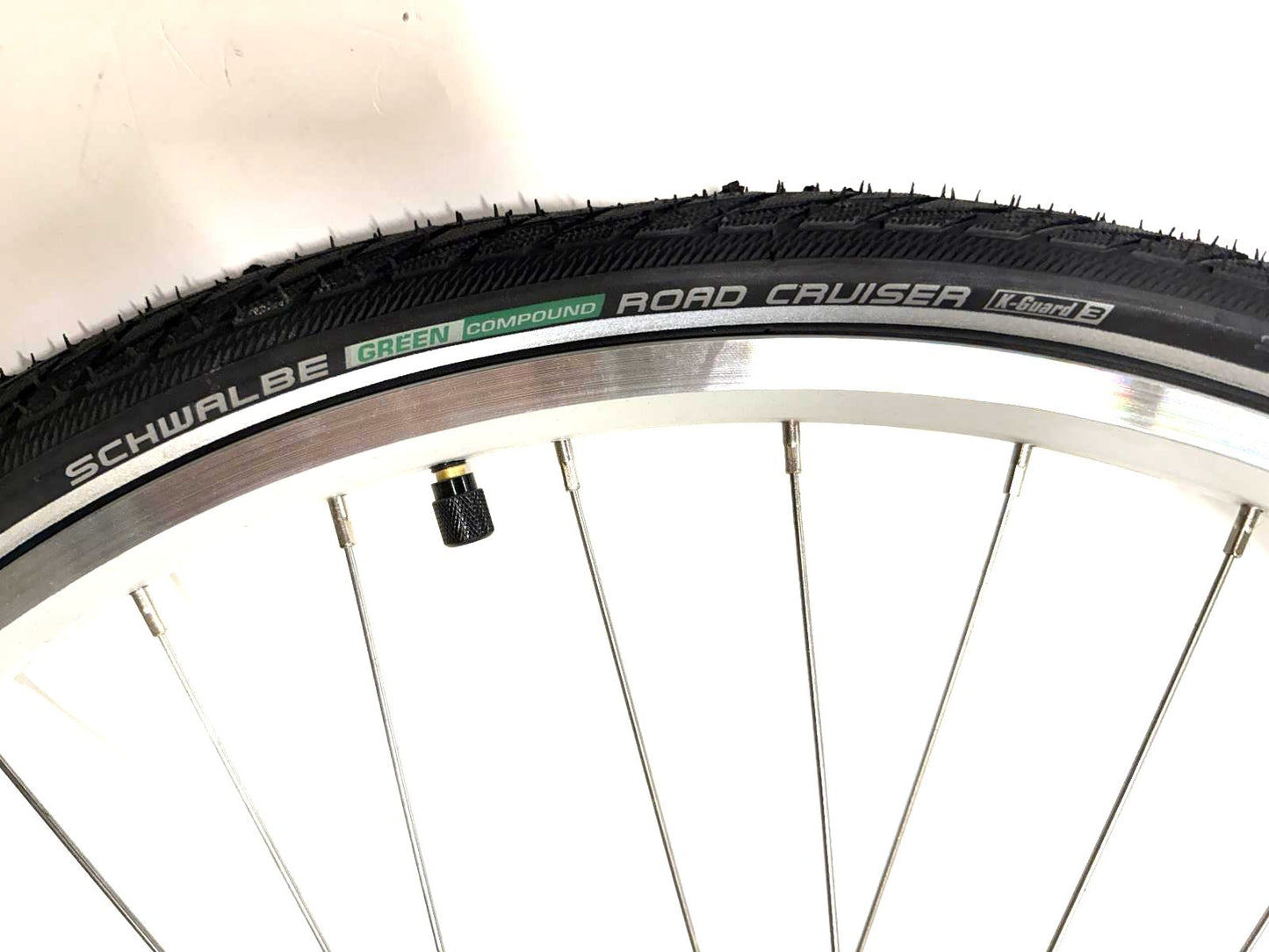 Road Bike Alloy Disc QR Rear Wheel 700c HG 8-11 spd 135mm 36 Sp with Tire / Tube