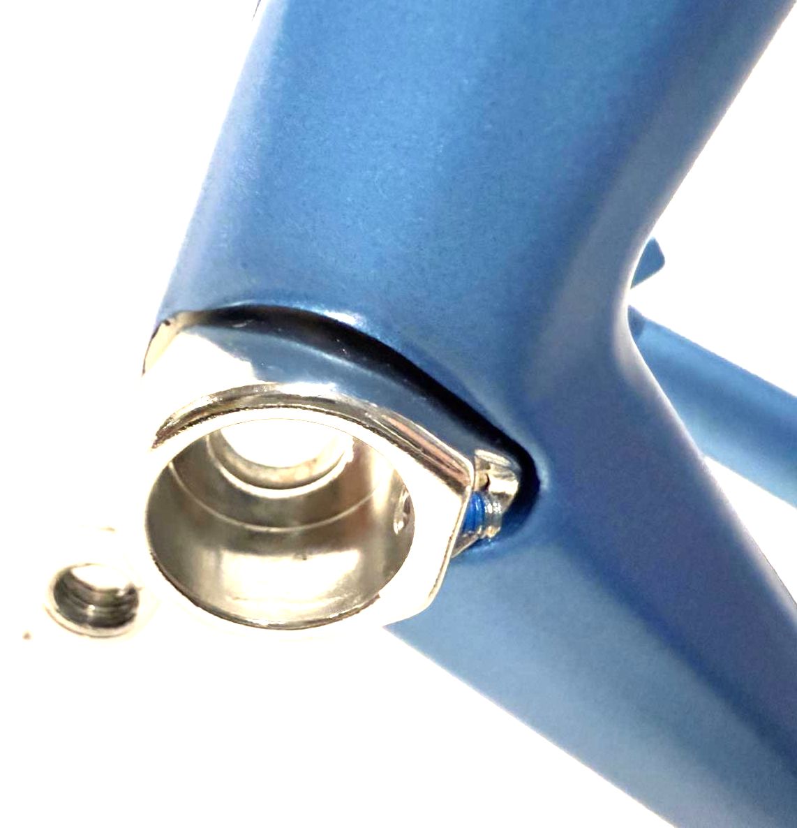 Mongoose Tyax Expert 29" 148mm Thru Axle or 141mm QR Disc Hardtail Small Frame