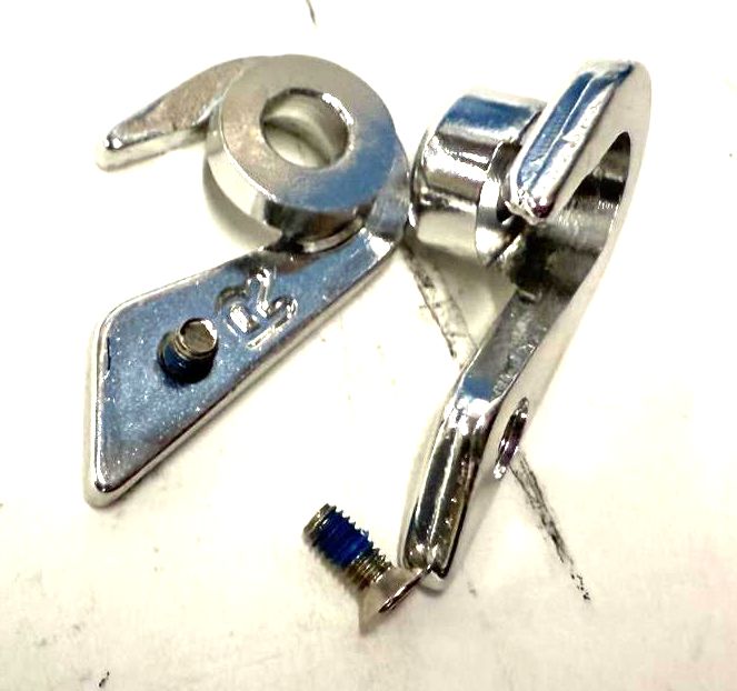 Mongoose Tyax Expert 29" 148mm Thru Axle or 141mm QR Disc Hardtail Small Frame