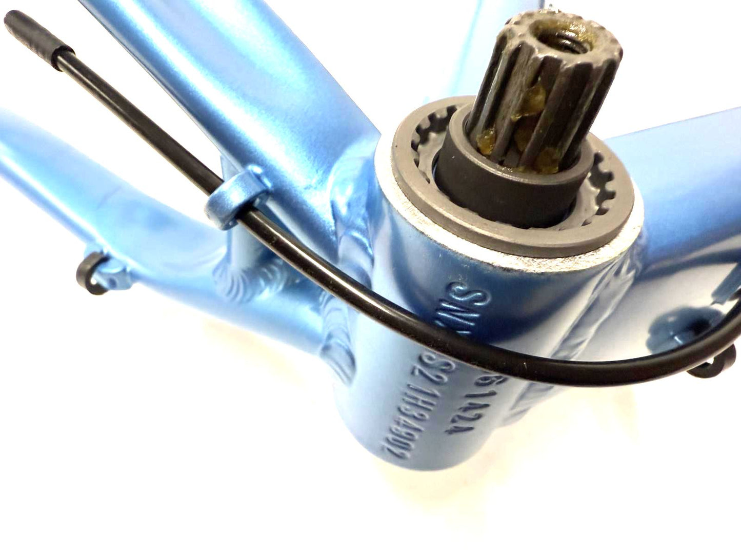 Mongoose Tyax Expert 29" 148mm Thru Axle or 141mm QR Disc Hardtail Small Frame