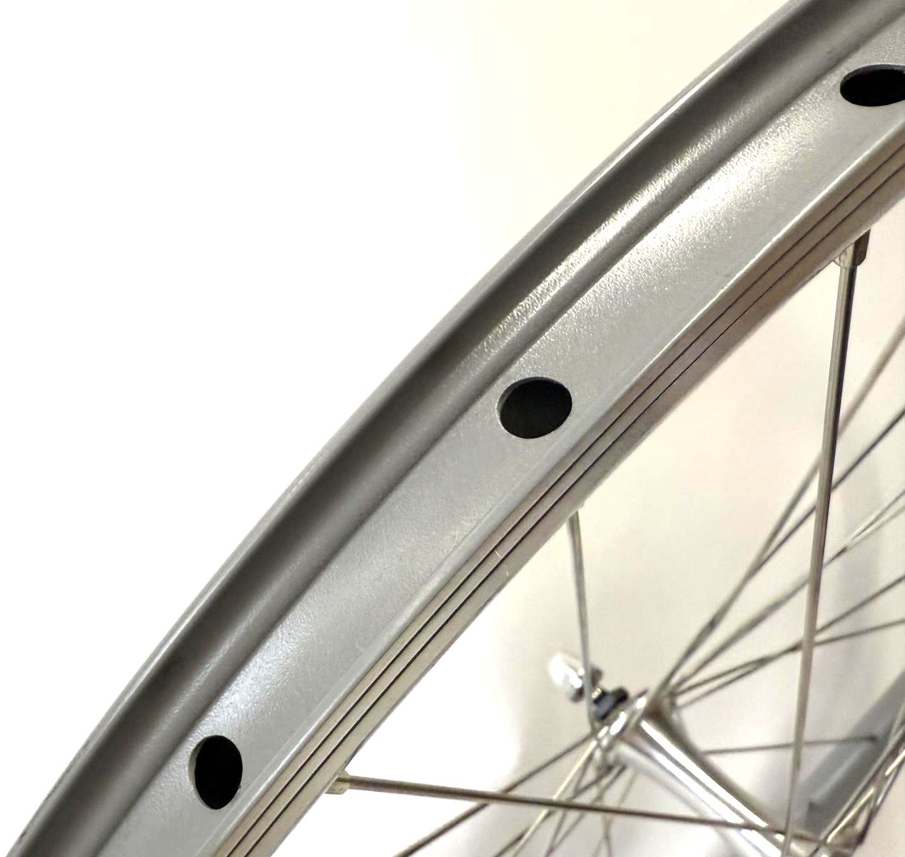 Single Speed Grey QR Alloy Front Wheel 700c 32 Spoke Quick Release
