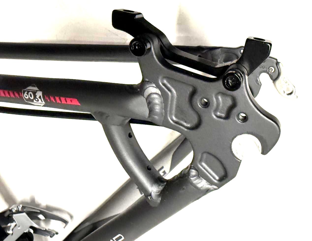 Mongoose Switchback Comp 27.5" Alloy Disc Hardtail Womens Small Bike Frame 135mm