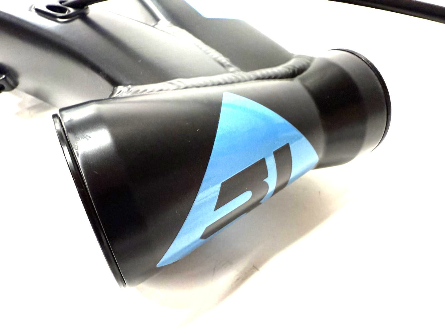 Mongoose Tyax Expert 29" 148mm Thru Axle or 141mm QR Disc Hardtail Small Frame