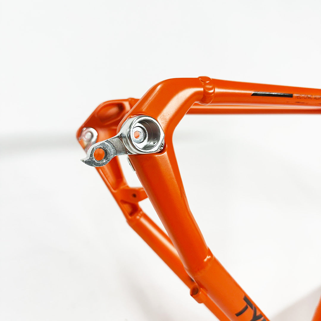Mongoose Tyax Comp 29" 141mm QR/148mm Thru Axle Disc Hardtail Large Bike Frame
