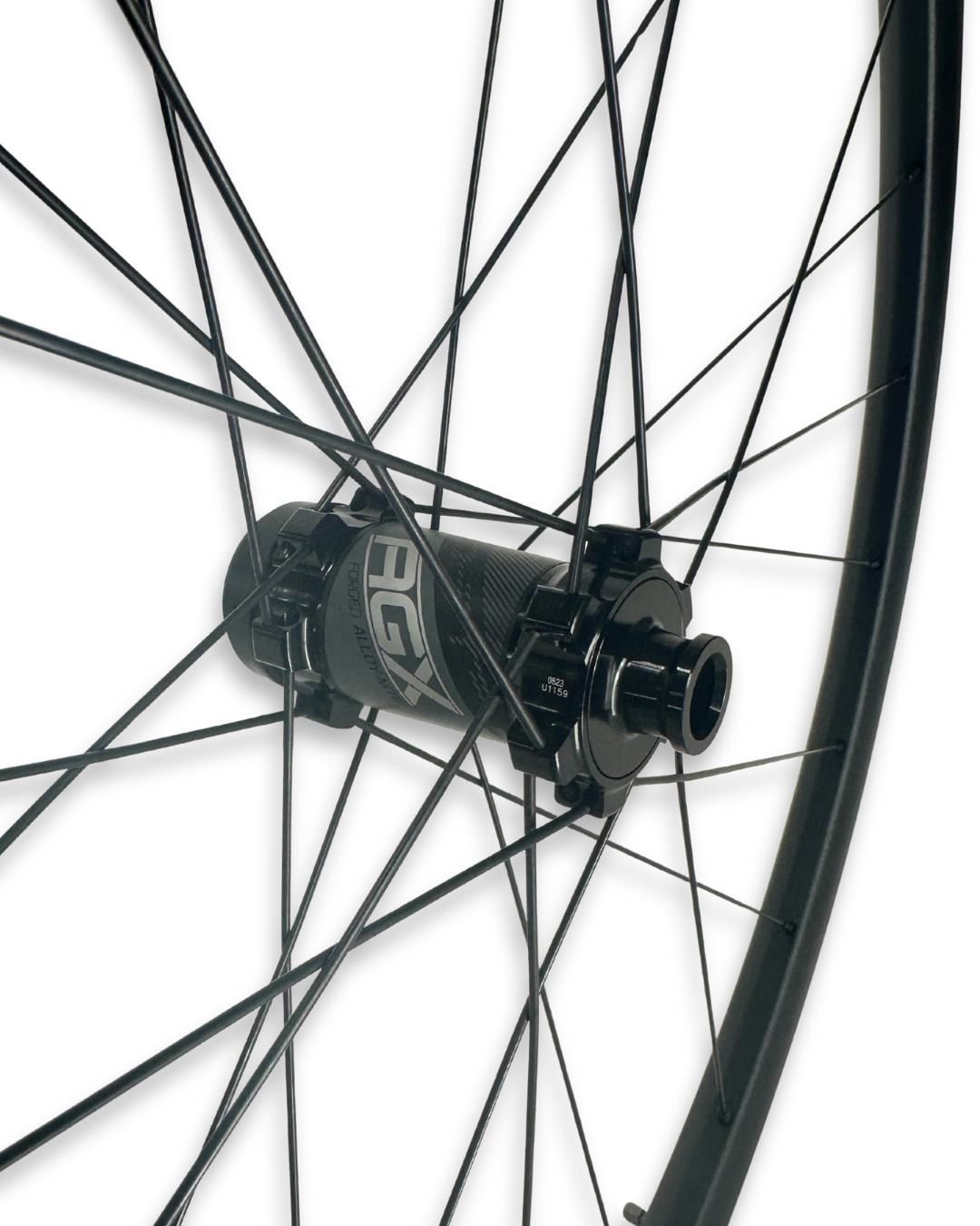 FSA AGX i21 700c Adventure/Gravel Wheelset – Center-Lock, Shimano HG, Tubeless-Ready