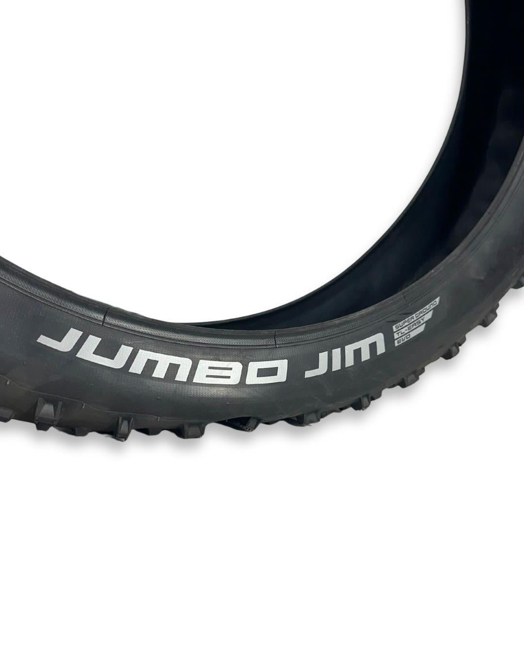 Schwalbe Jumbo Jim 26×4.4 Fat Bike Tire – Tubeless-Ready, Addix SpeedGrip, 5–30 psi