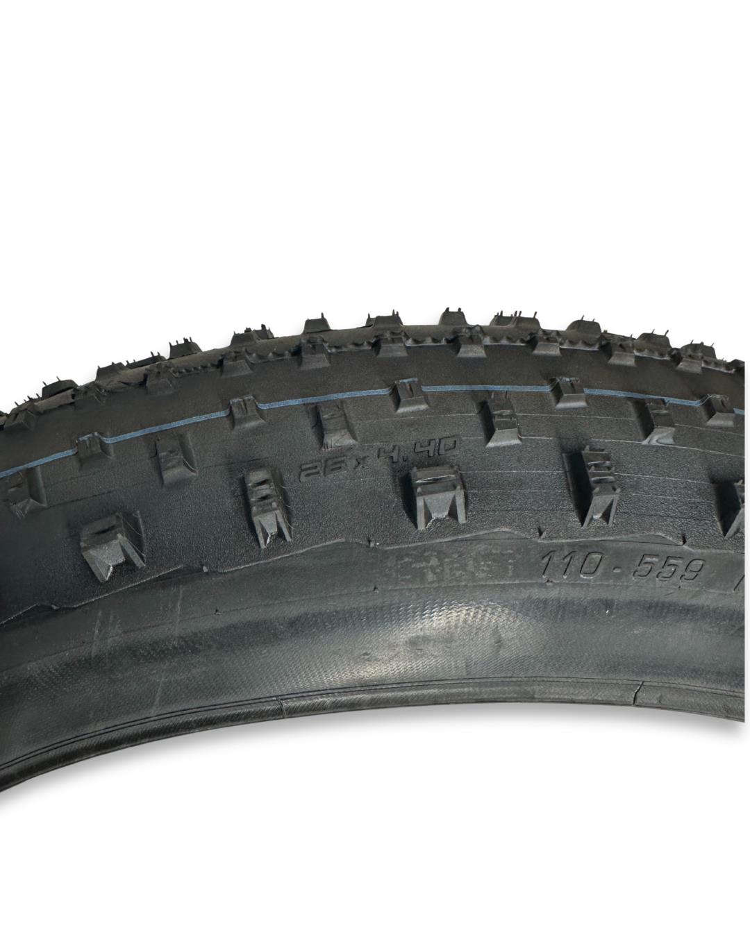 Schwalbe Jumbo Jim 26×4.4 Fat Bike Tire – Tubeless-Ready, Addix SpeedGrip, 5–30 psi