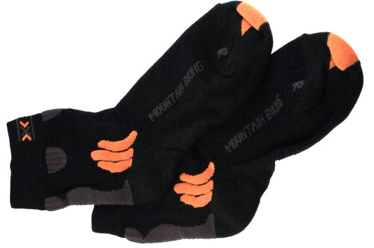 X-SOCKS MOUNTAIN BIKING MSRP $35 Short Sock 6.5-8.5 EU 39-41 Black NEW SAMPLE