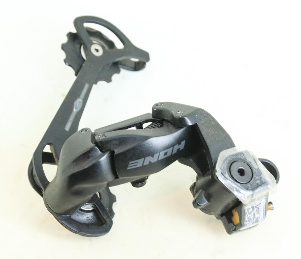 Shimano NOS Hone RD-M600-SGS 9 Speed MTB Rear Derailleur Missing Bolt NEW