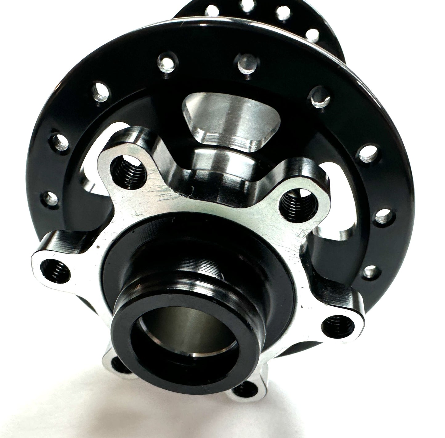 PUB 32h 32 hole 110mm x 15mm 6 Bolt Disc Front Hub Black Bike Sealed Hub New