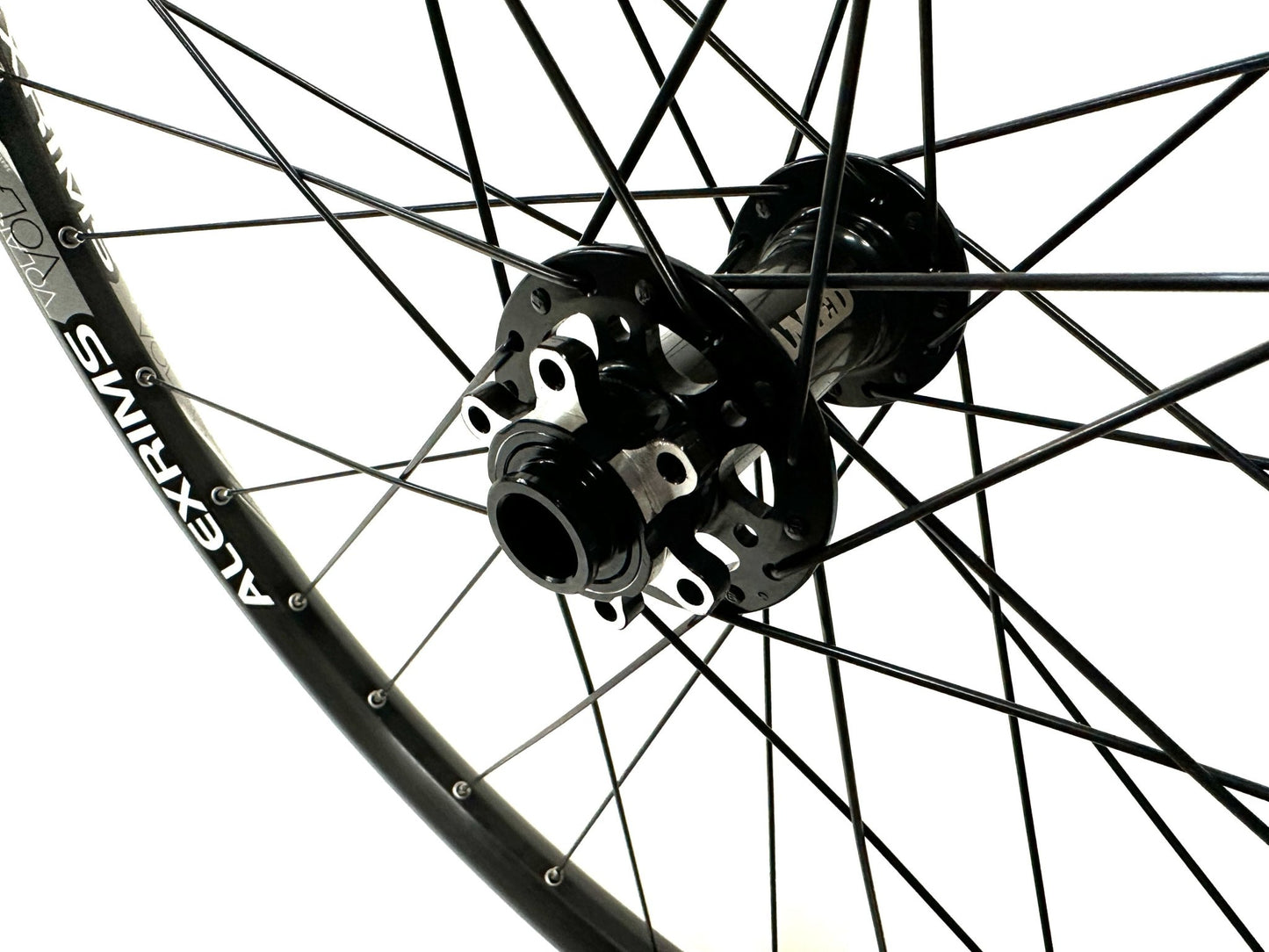 Alexrims Volar 2.7 27.5" Thru Axle 110mm x 15mm Boost Front Disc 32h Wheel New - Random Bike Parts