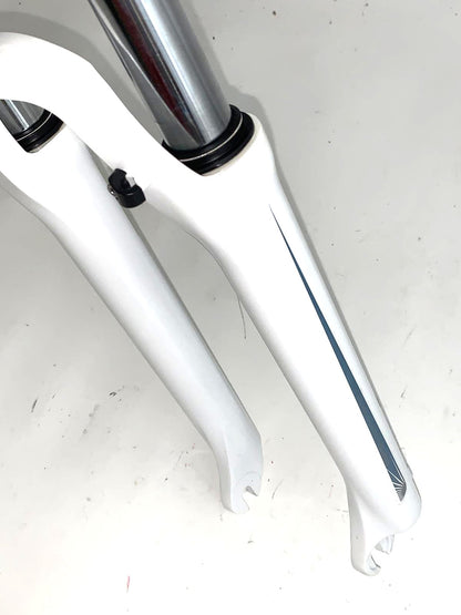 Suntour XCM HLO 26" 100mm White lockout 1-1/8 Threadless Bike Suspension New NOS