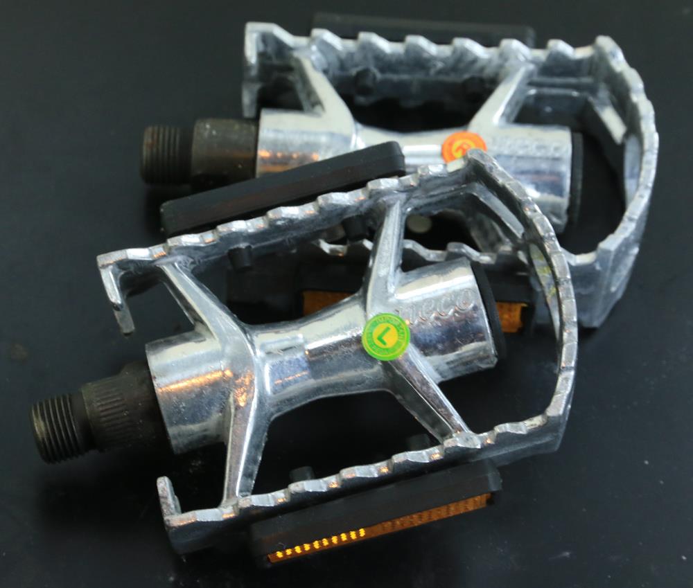 NECO WP-893 Aluminum Platform Pedals 9/16" Spindle Bike Bicycle NEW