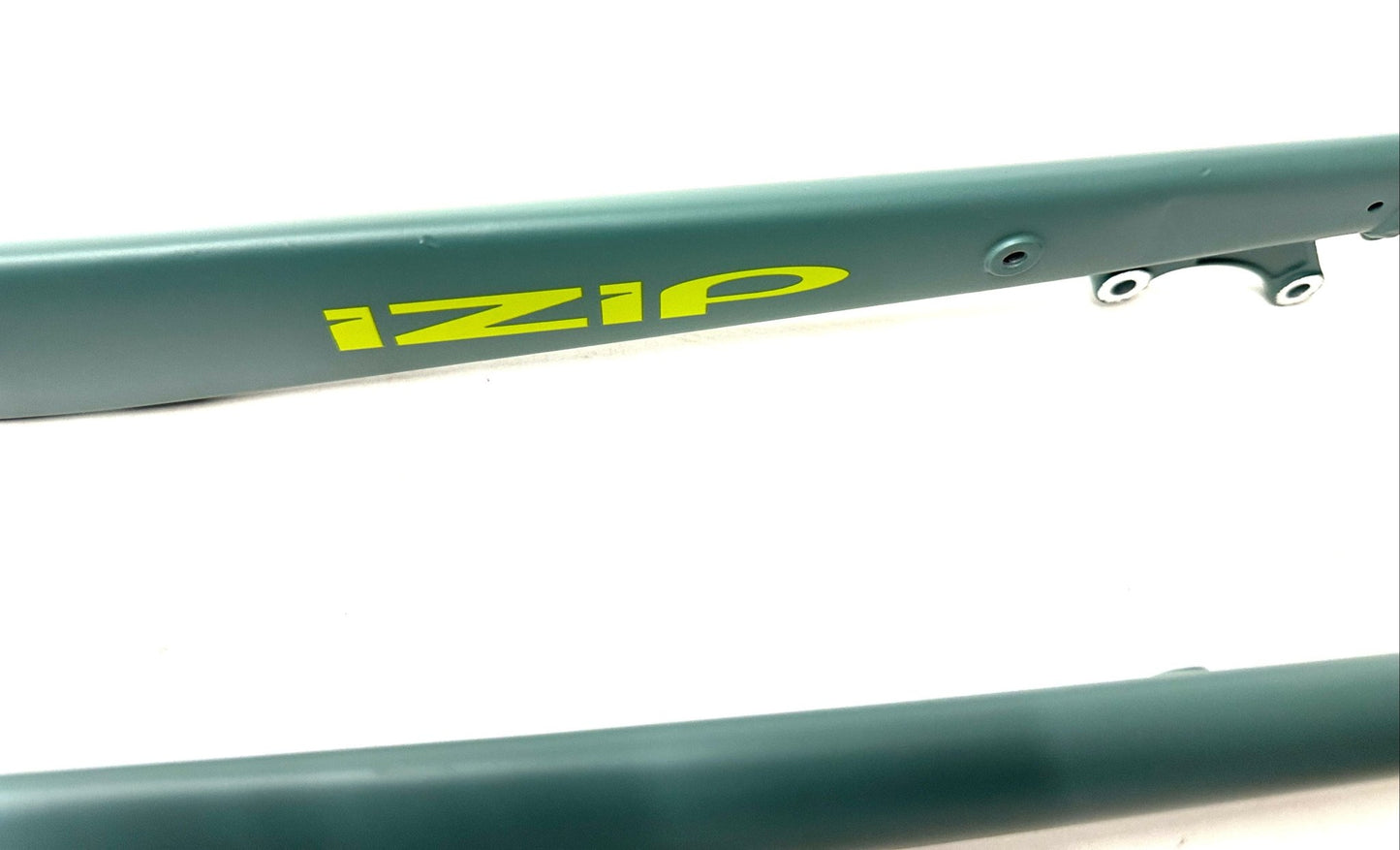 IZIP 1 1/8" 26" Threaded Alloy Bike Fork 100mm QR Disc Axle to Crown 433mm G NEW - Random Bike Parts