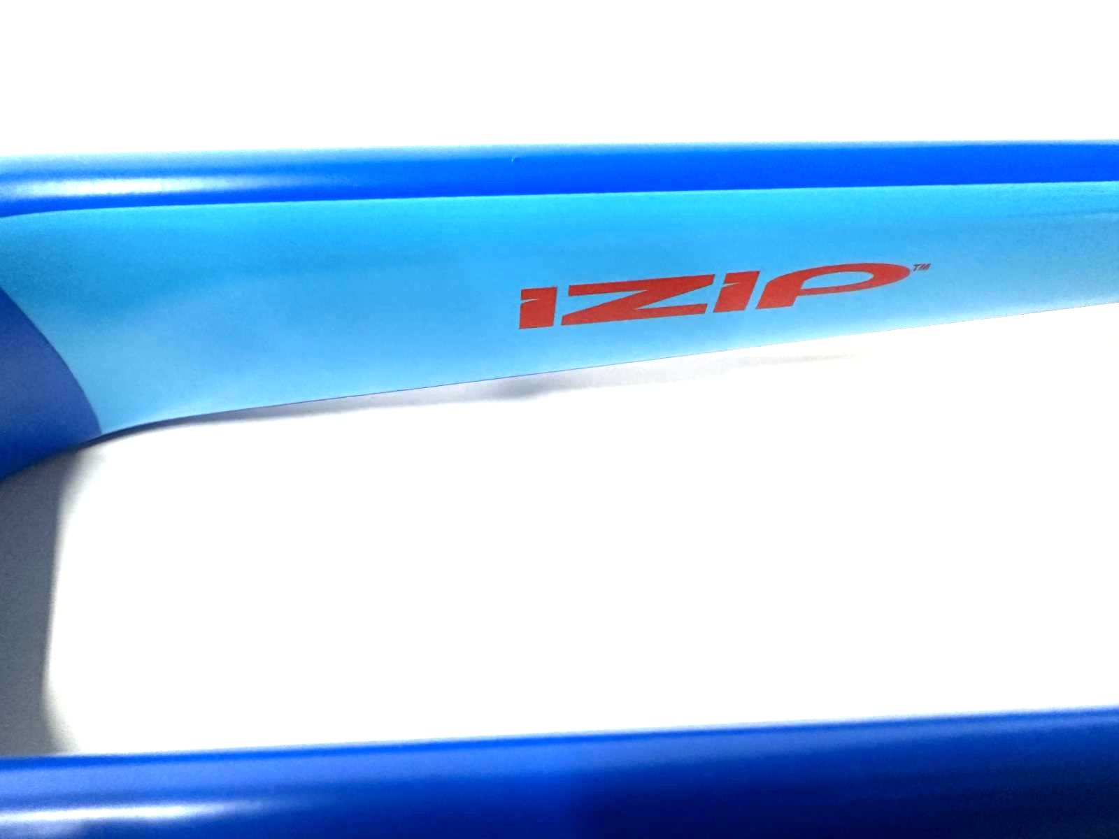 IZIP 1 1/8" 26" Threadless Alloy Bike Fork 100mm QR Disc Axle to Crown 420mm NEW - Random Bike Parts