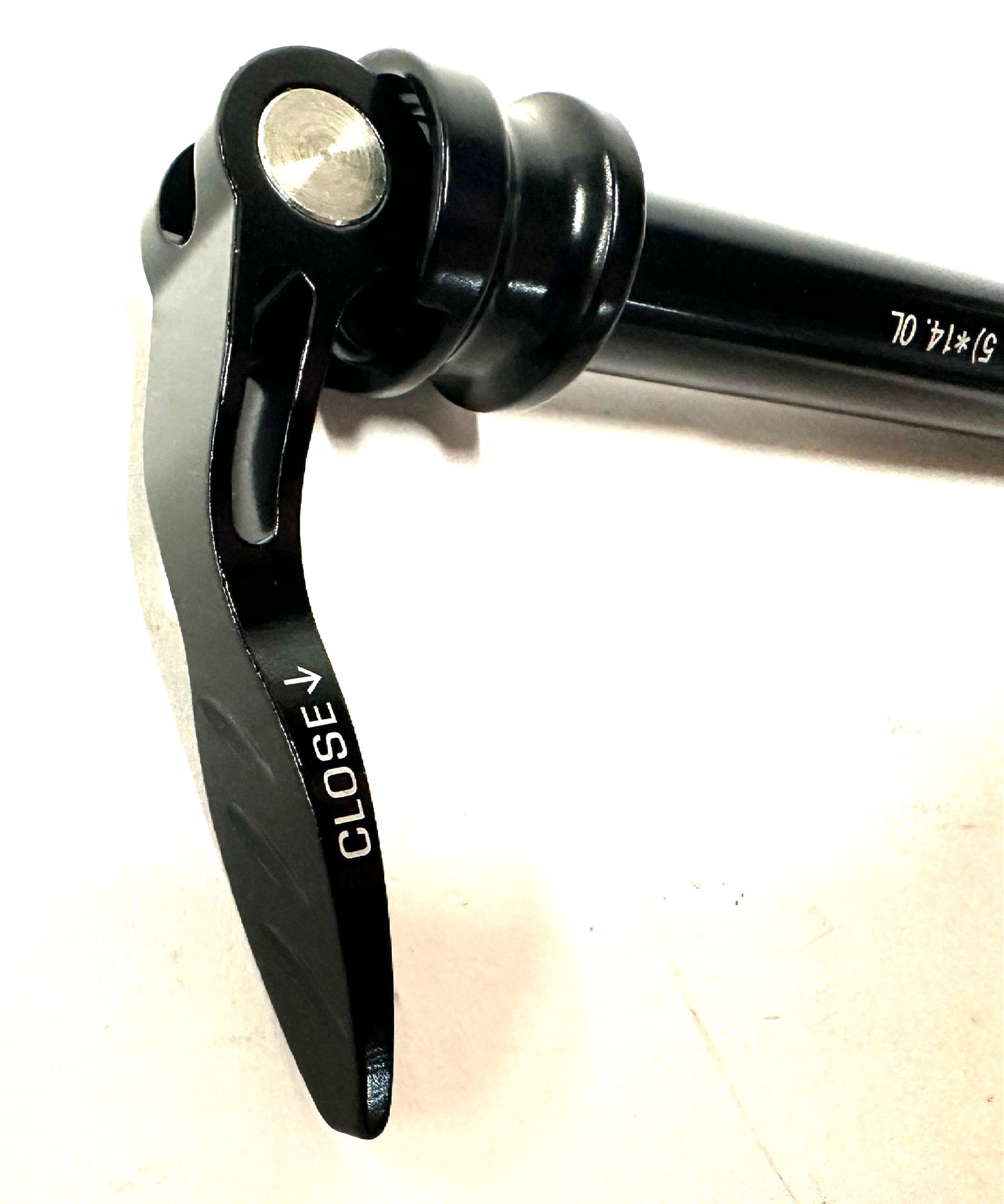 Alloy Thru Axle 15mm x 125mm Quick Release Ø15.0*111.OL*M15(P1.5)*14.OL
