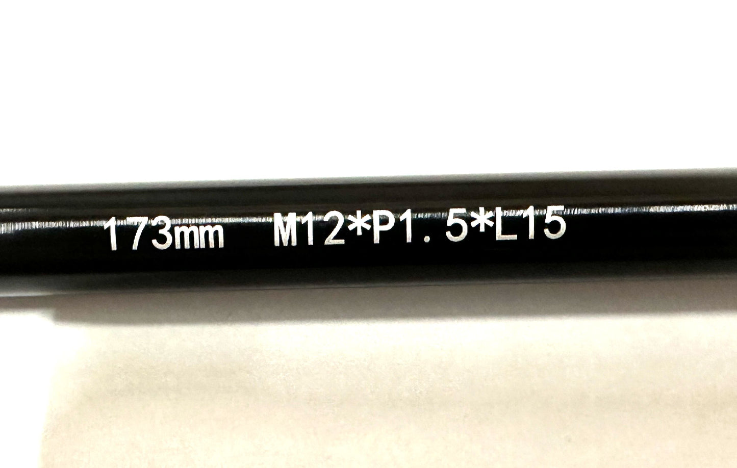 Alloy Bike Rear Thru Axle 12mm x 173mm M12*P1.5*L15  1.5 Thread Pitch New