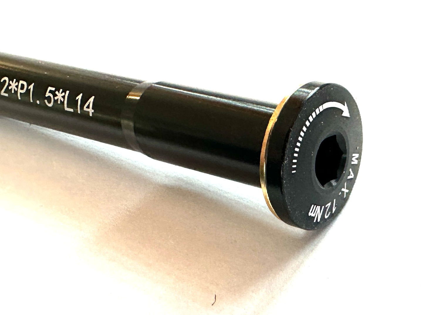 Alloy Bike Front 122mm Thru Axle 12mm x 122mm. M12*P1.5*L14 NEW