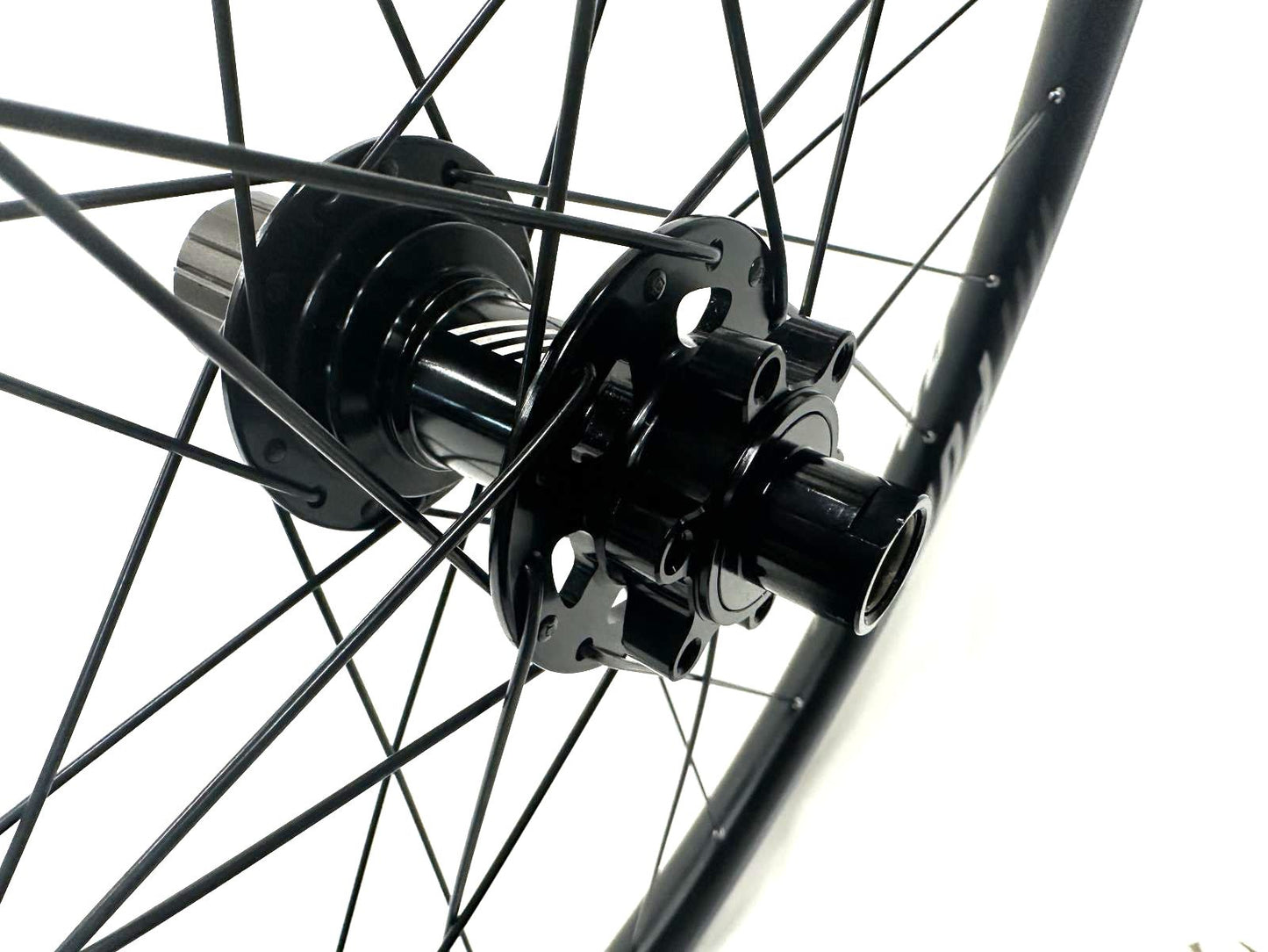 PUB Carbon 700c 100 x 12mm 142 x 12mm Disc Gravel Wheelset fits Shimano 11s New
