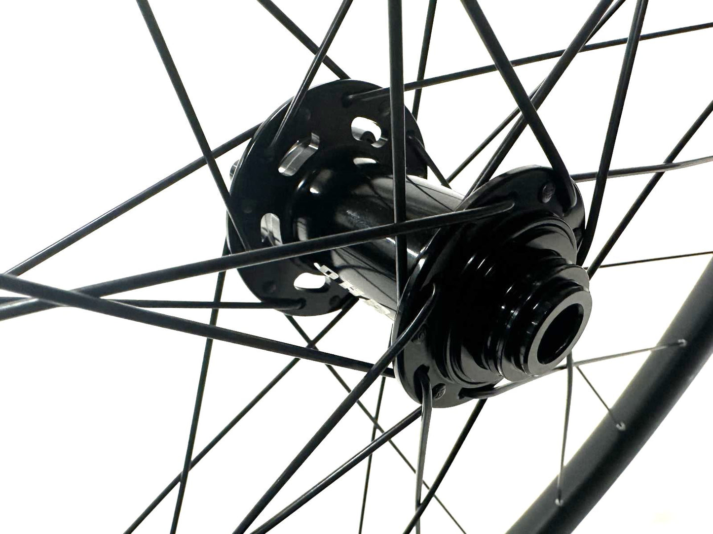 PUB Carbon 700c 100 x 12mm 142 x 12mm Disc Gravel Wheelset fits Shimano 11s New