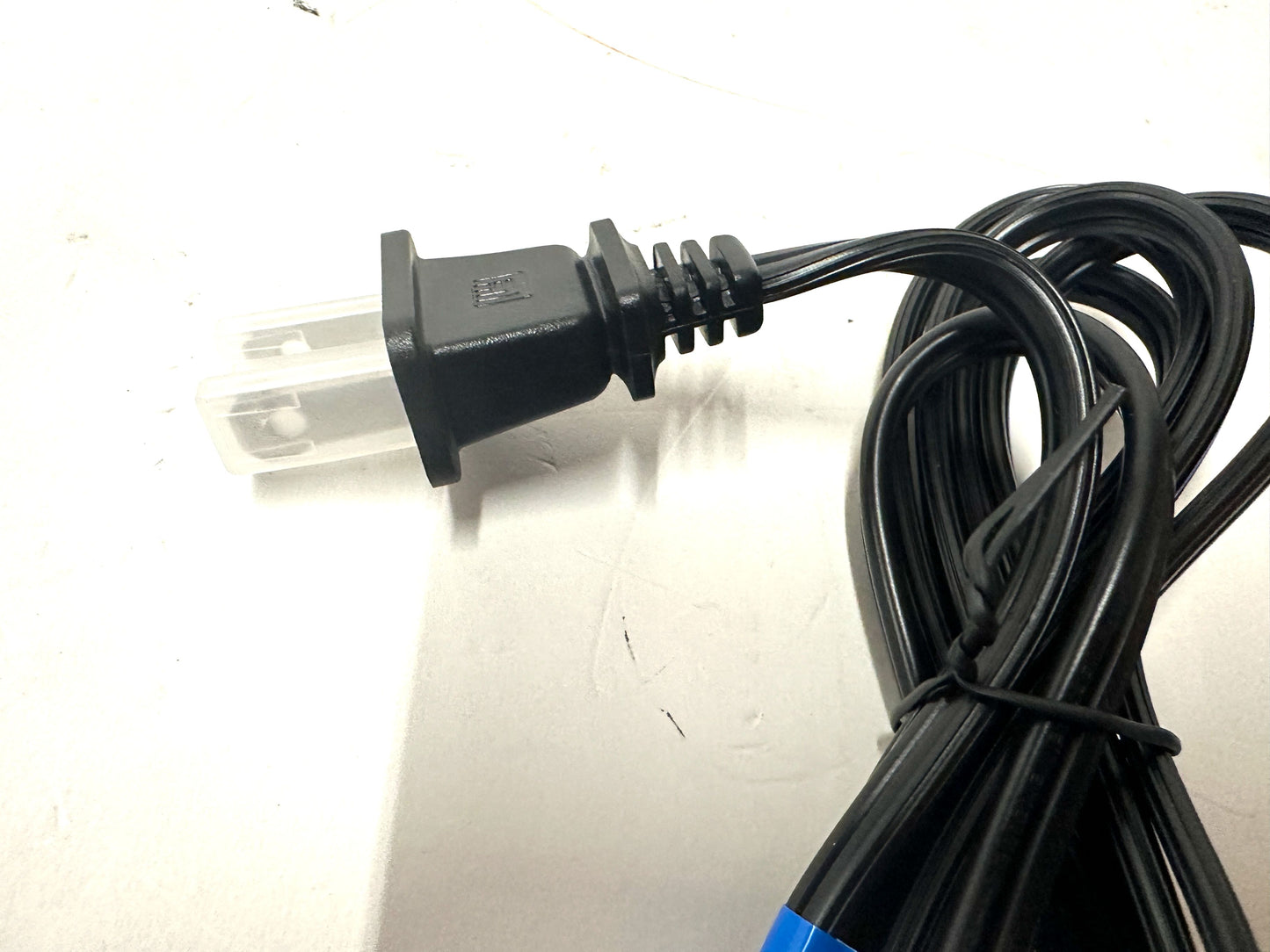 Bosch Ebike Standard Charger BCS210 0 275 007 906 Output 36v 2a 100-240V No Cord