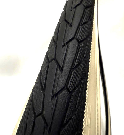 Lot of 2 SCHWALBE Road Cruiser Tire K-Guard 700 x 35c White Wall Green Compound
