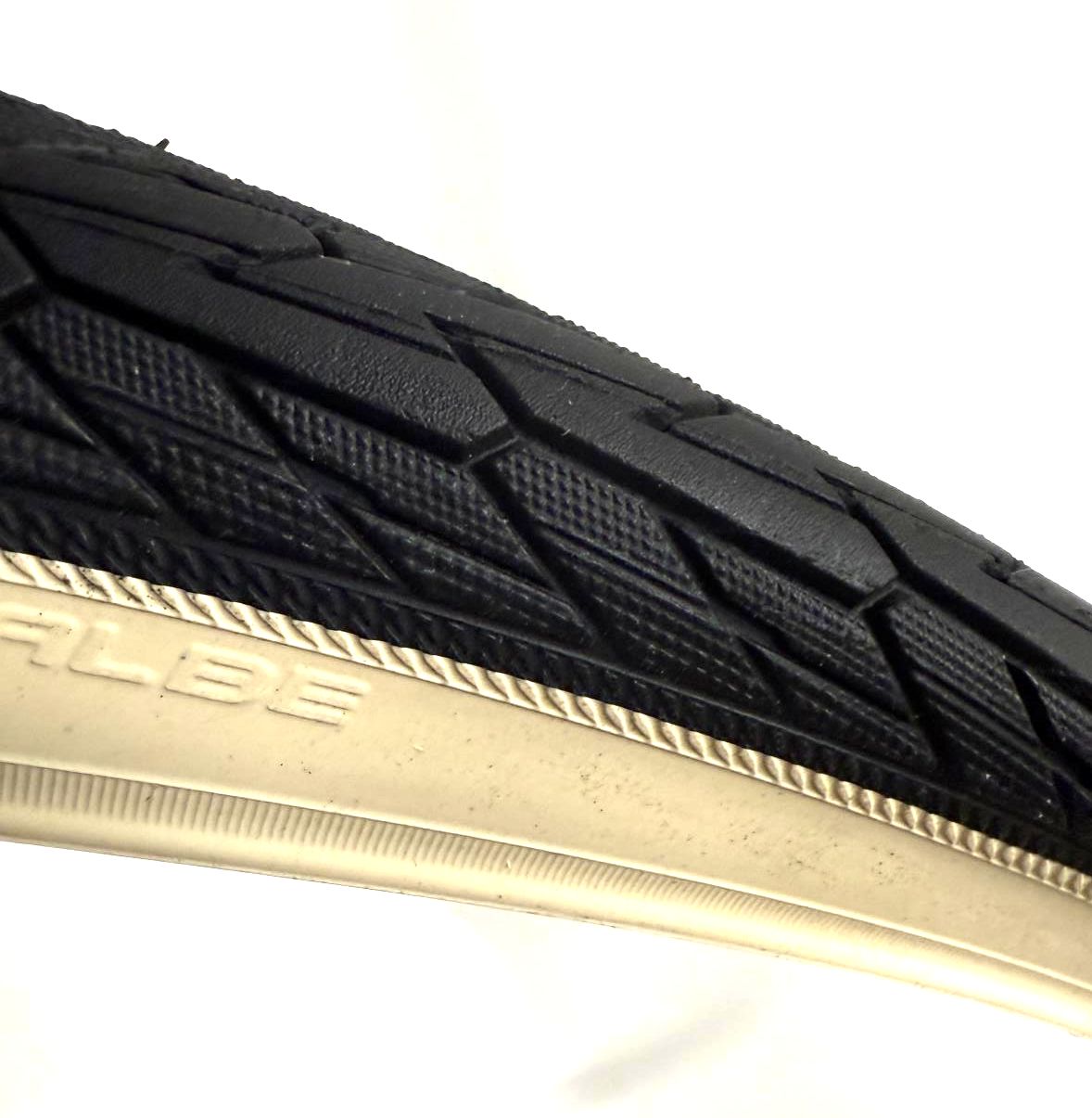 Lot of 2 SCHWALBE Road Cruiser Tire K-Guard 700 x 35c White Wall Green Compound