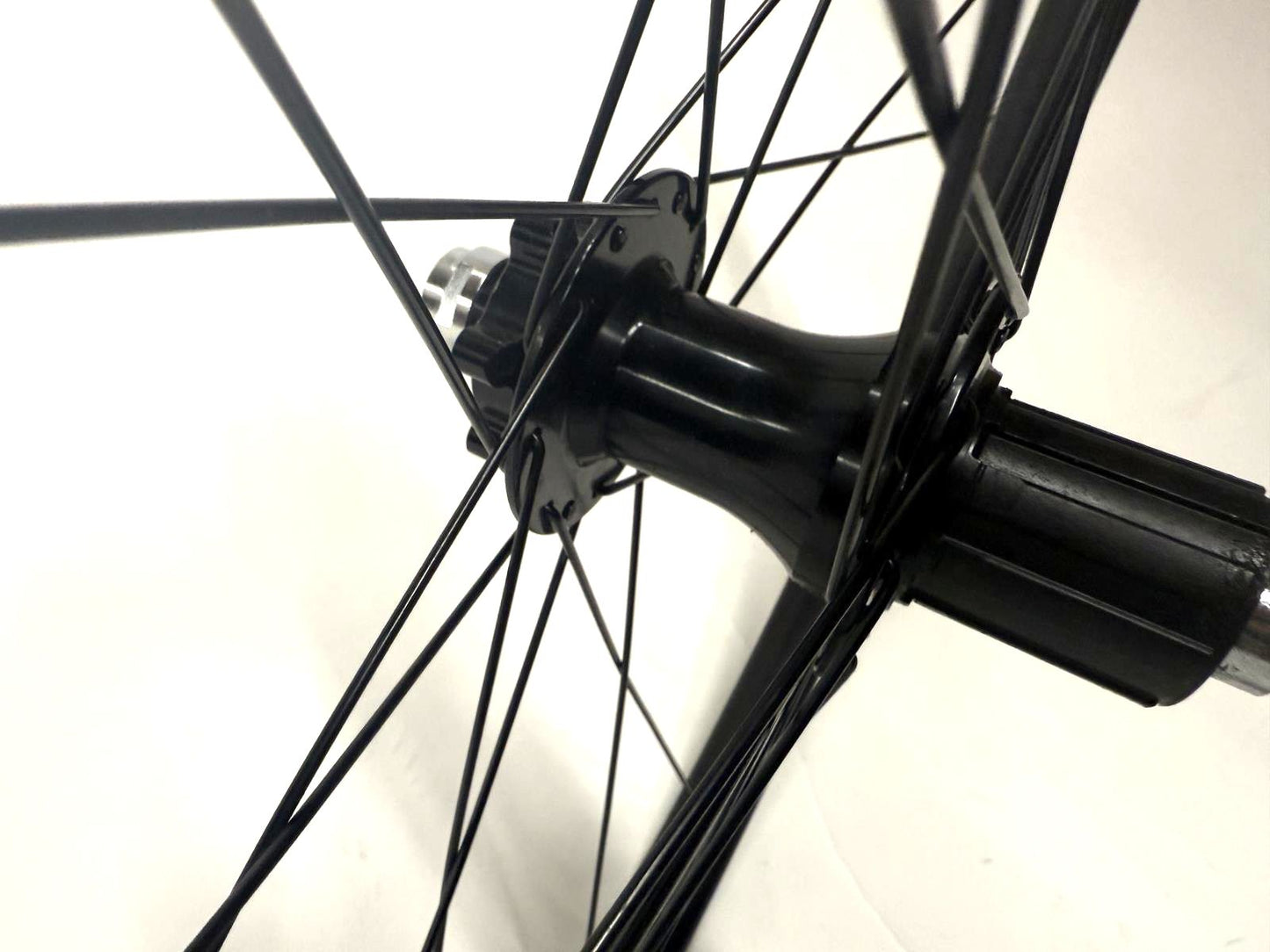 Alloy 27.5" Bike Disc Rear Wheel fits 11spd HG Cassette Thru Axle 12mm 142m