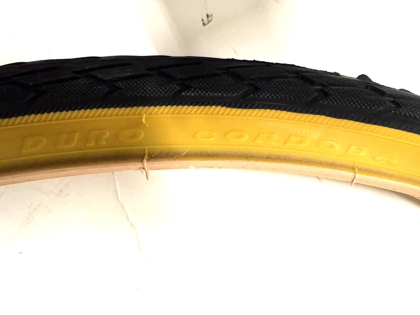 Pair (Lot of 2) DURO CORDOBA 700x35c Bicycle Bike Tires Wire Bead 35-60PSI New
