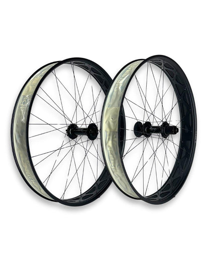Sun Ringle Mulefut 80 26” Fat Bike Wheelset – 150x15mm / 177x12mm, Shimano HG, Tubeless-Ready