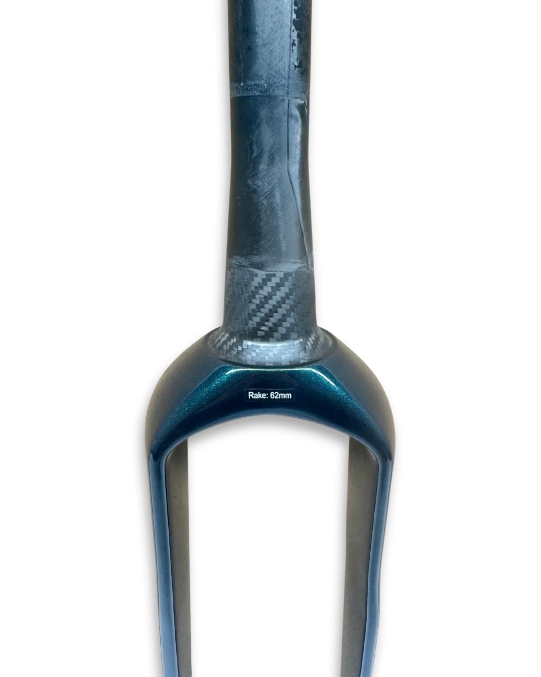 3T Exploro Ultra Gravel Carbon Fork – 375mm A-C, 62mm Rake Racing Green