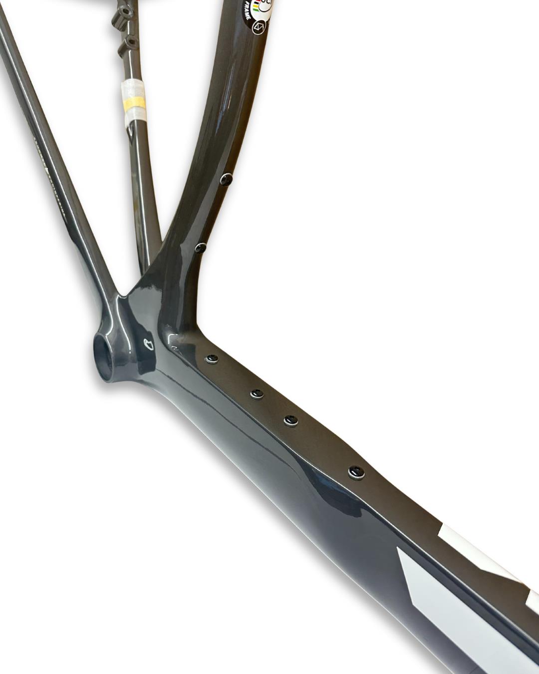 3T Strada TEAM Carbon Frame Grey/Gold M + Parts Included