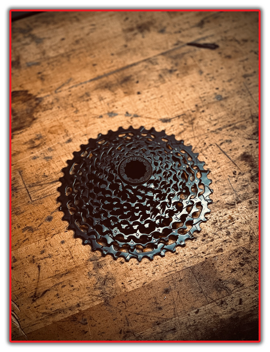 SRAM PG-1130 PG 1130 11-42 T 11 Speed Bike  Cassette MTB New Take Off