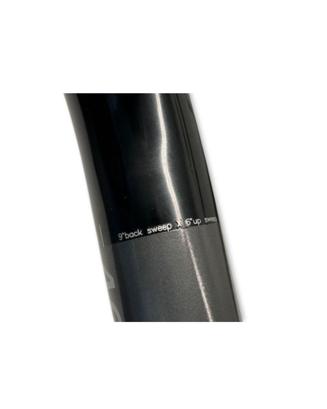 FSA Gradient Alloy MTB riser handlebar 31.8mm clamp, 40mm rise, 800mm width with 9° back sweep and 6° upsweep