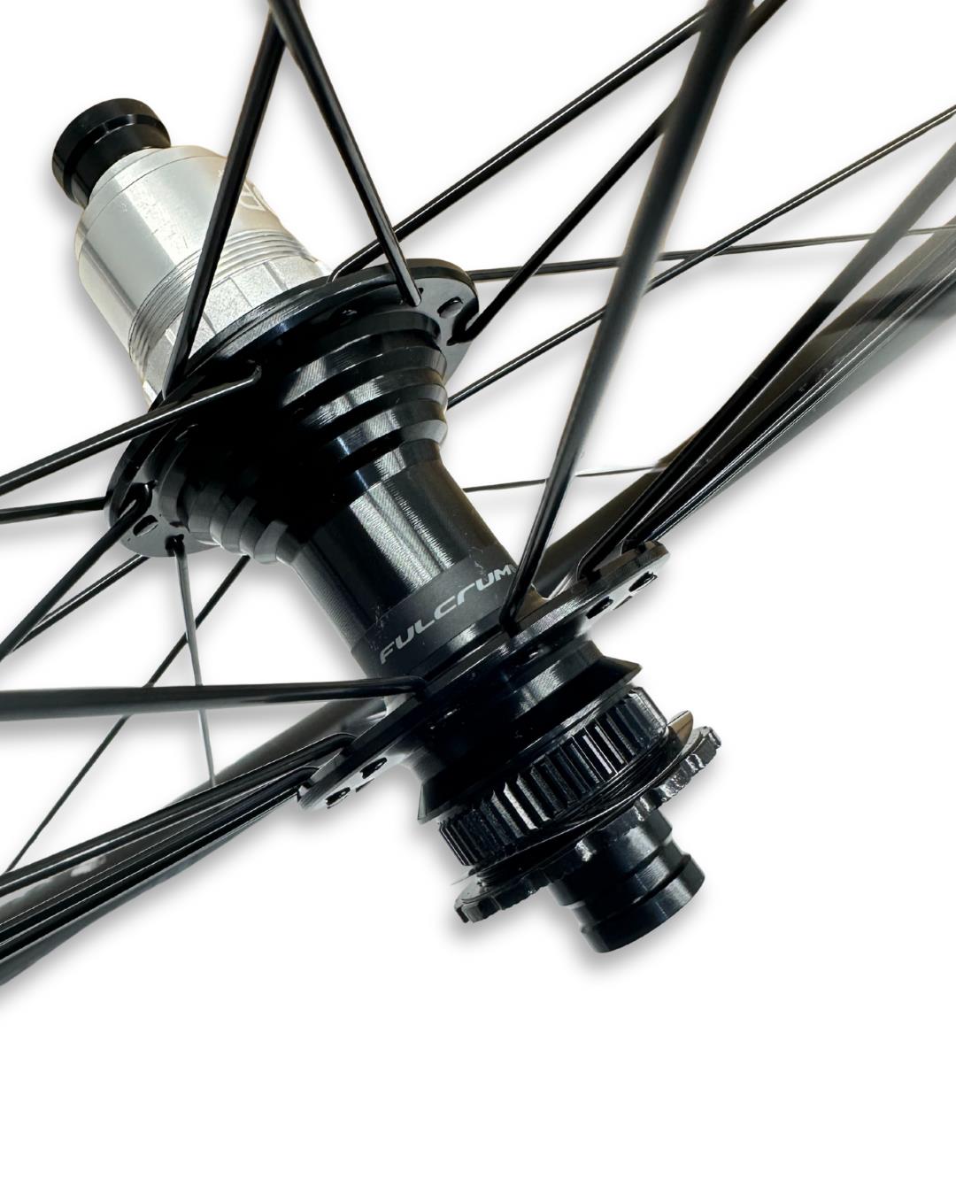 Fulcrum Rapid Red 900 650B aluminum disc wheelset with XDR freehub, 22mm internal rim width
