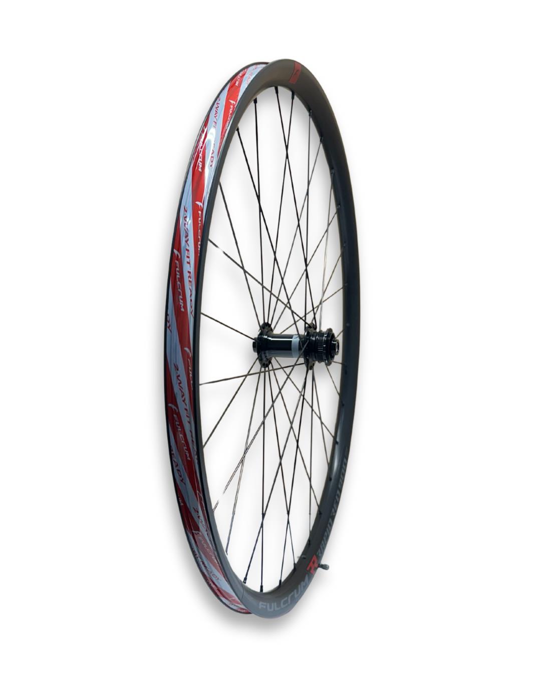 Fulcrum Rapid Red 900 650B front wheel tubeless ready with 22mm internal rim width and CenterLock disc mount