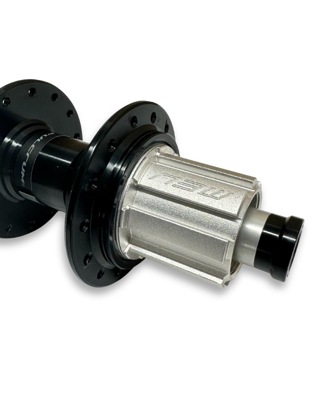 Fulcrum Rapid Red 900 rear hub with Campagnolo Ekar freehub, 12x142mm spacing, 28h spoke holes, CenterLock rotor mount