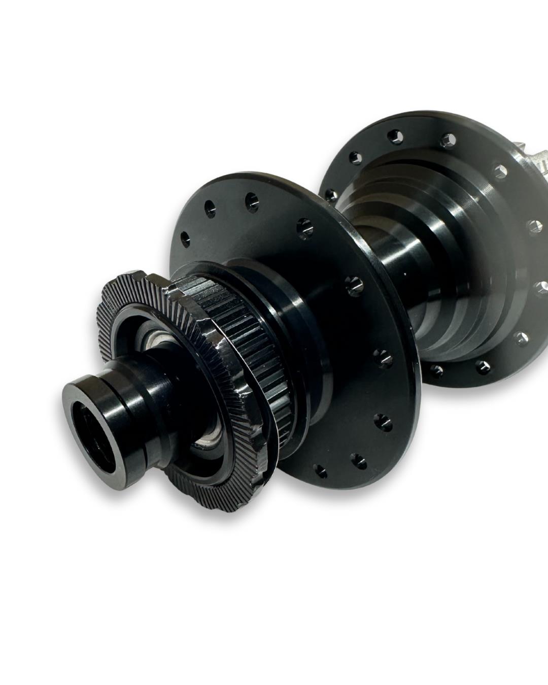 Fulcrum Rapid Red 900 rear hub with Campagnolo Ekar freehub, 12x142mm spacing, 28h spoke holes, CenterLock rotor mount