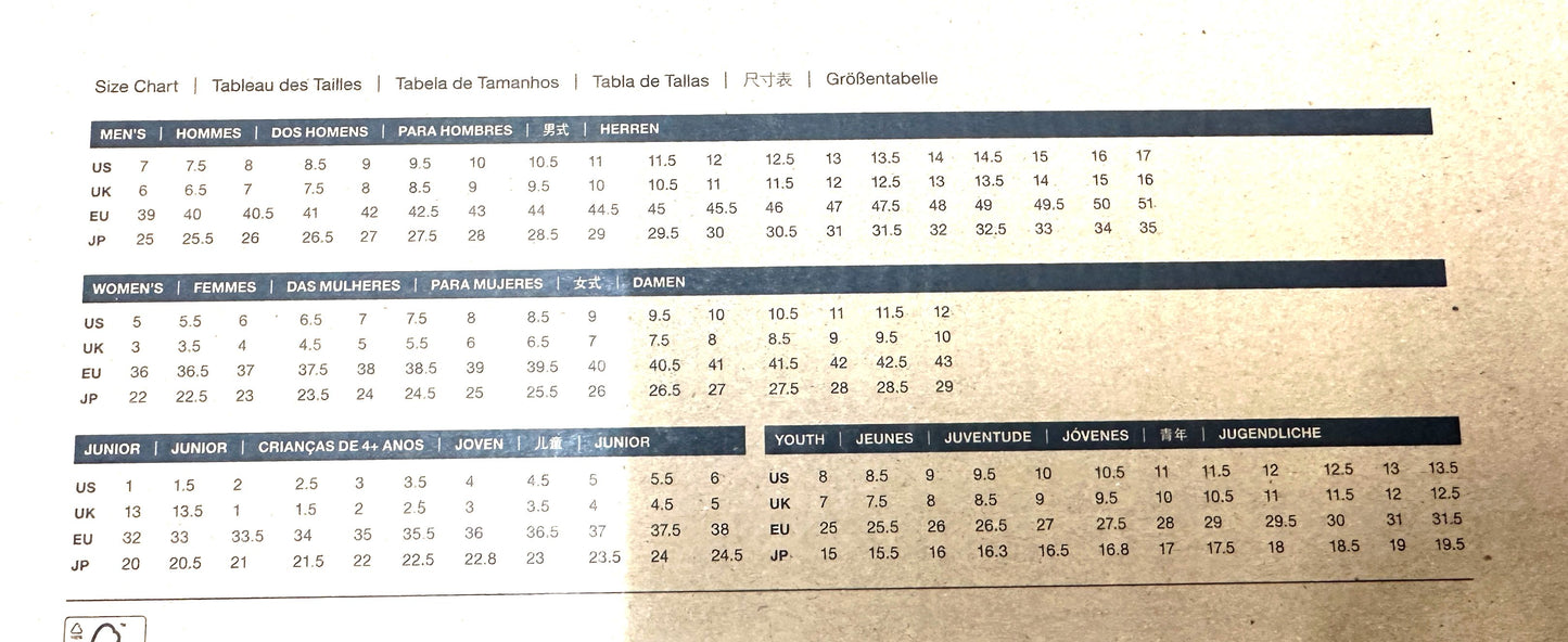 The North Face women’s Shellista IV Mid winter boot, size 6.5, waterproof and insulated snow boot for cold-weather traction and warmth