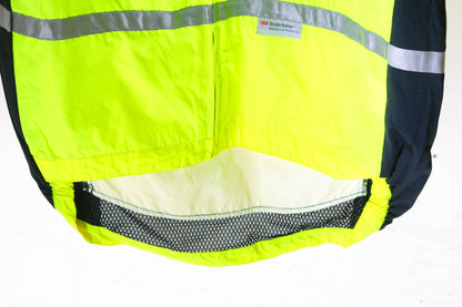 WOWOW Med Sleeveless Sport Jacket  Cycling Wind Vest 3M High-Viz Reflective NEW