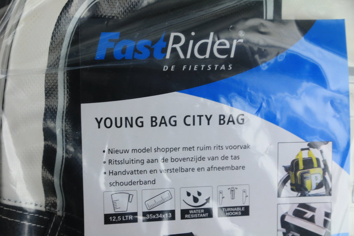 FastRider Young City Pannier Bike Bag 12.5L Water Resistant White / Black NEW - Random Bike Parts