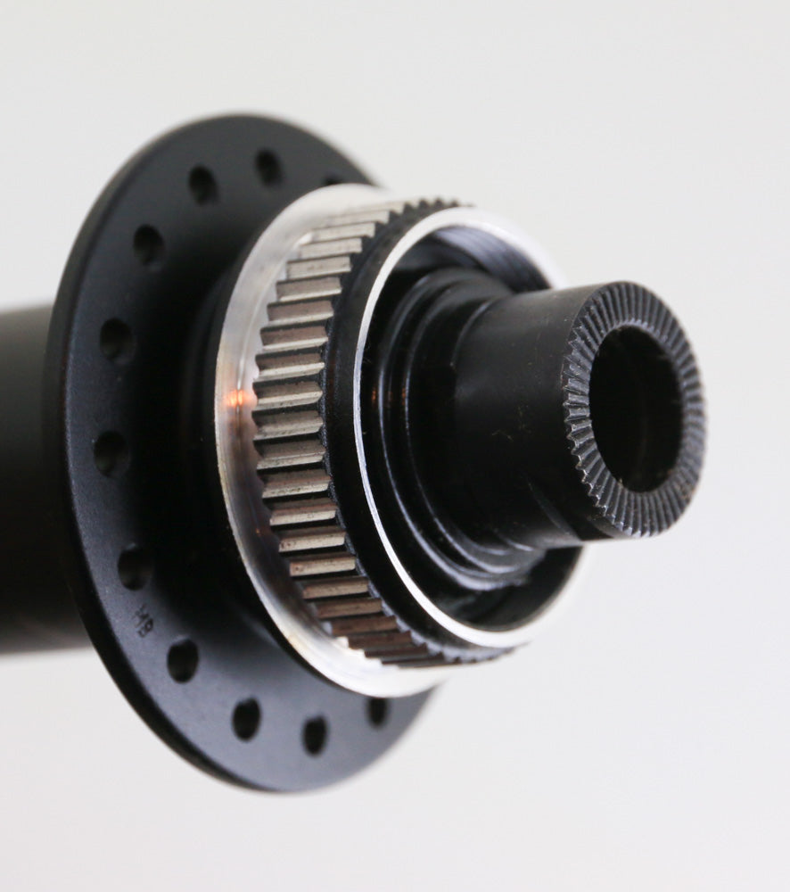 Shimano FH-M645 Zee Downhill MTB Bike Rear Wheel Hub 32h 12x150mm Thru Axle NEW