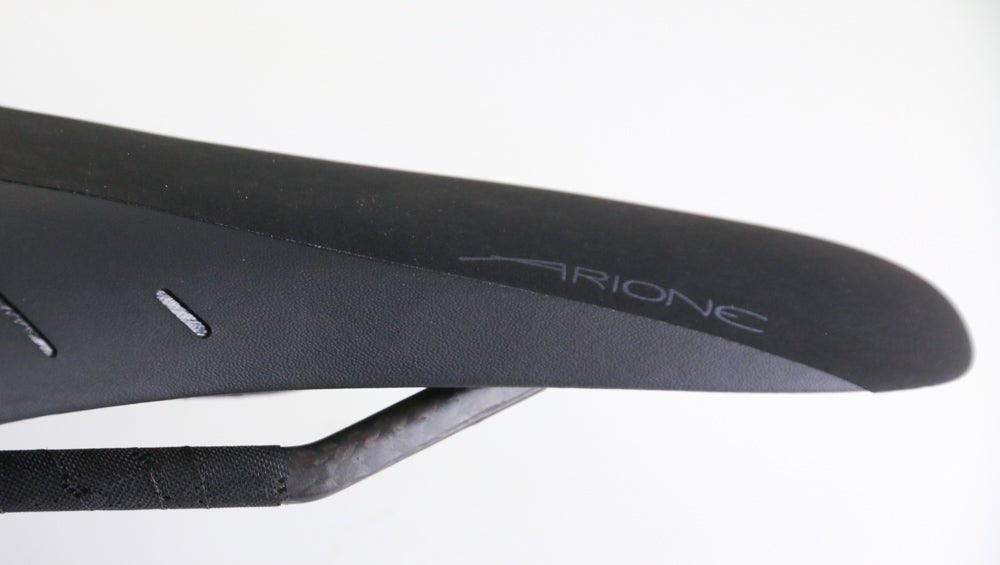 FI'ZI:K FIZIK ARIONE R3 Carbon Rail Road Bike Saddle Black 173g NEW - Random Bike Parts