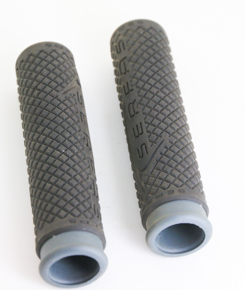 Serfas Black / Gray Flat Bar MTB BMX Hybrid Bike Grips 130mm NEW