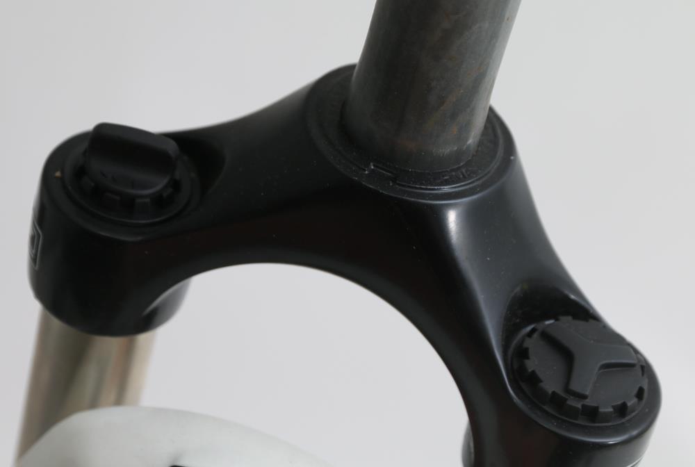 SR Suntour NEX 4110 V2 700c Hybrid Disc Suspension Fork 1-1/8" Threadless NEW