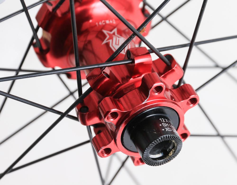 Spank Oozy Trail 260 29er Rear MTB Bike Wheel 12 x 135 Thru Red NEW